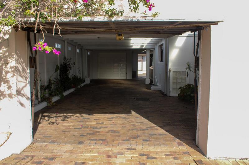 3 Bedroom Property for Sale in Belgravia Western Cape